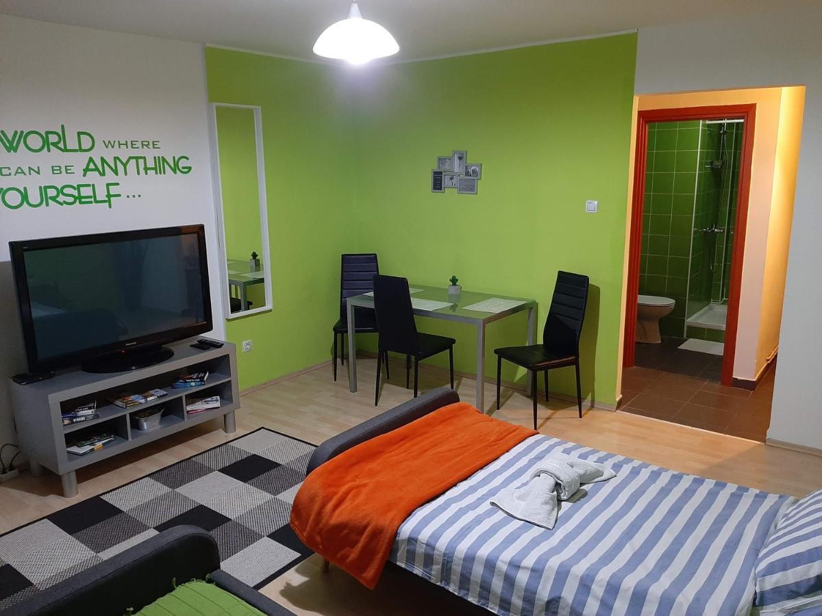 Apartmani Arena Загреб Экстерьер фото